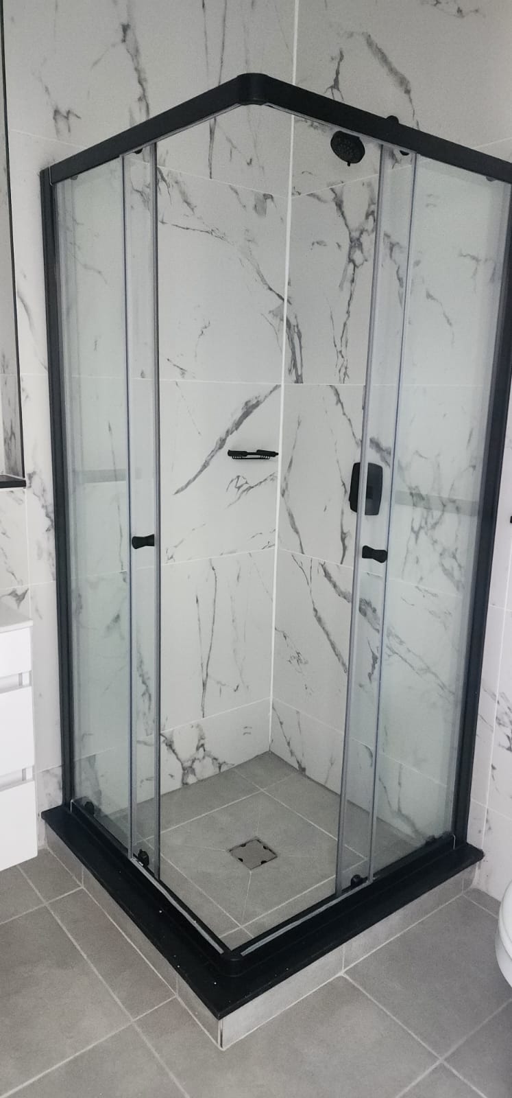 To Let 2 Bedroom Property for Rent in Waterfall Gauteng