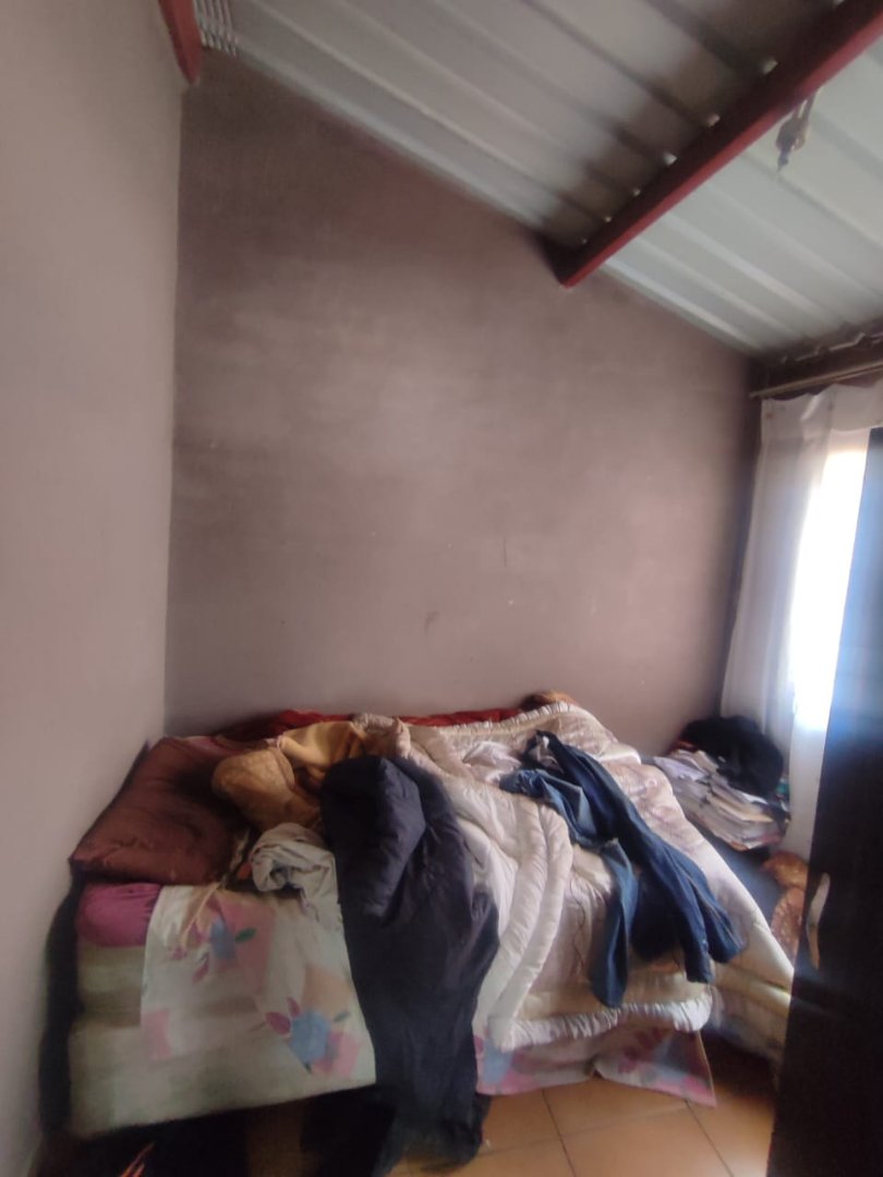 2 Bedroom Property for Sale in Etwatwa Gauteng