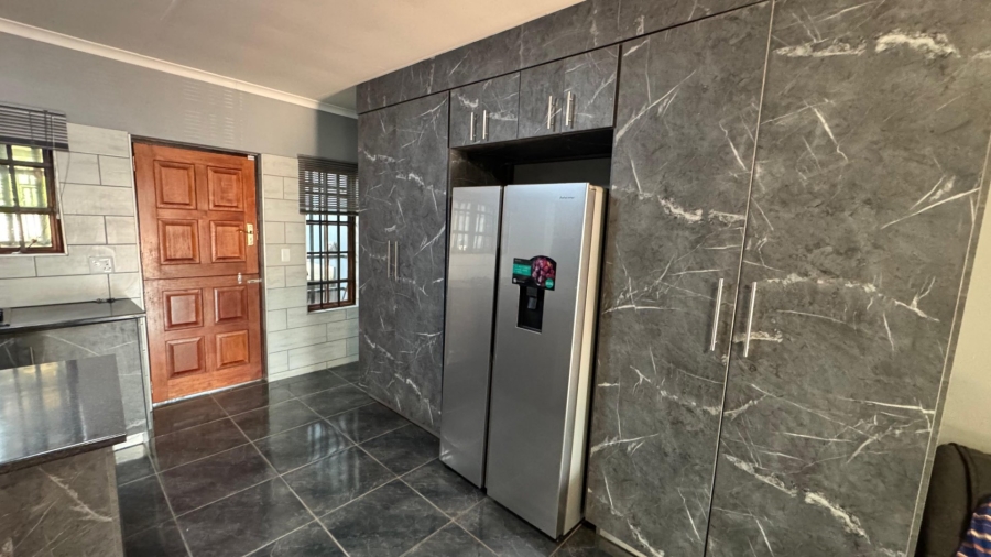 3 Bedroom Property for Sale in Valhalla Gauteng