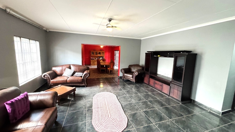 3 Bedroom Property for Sale in Valhalla Gauteng