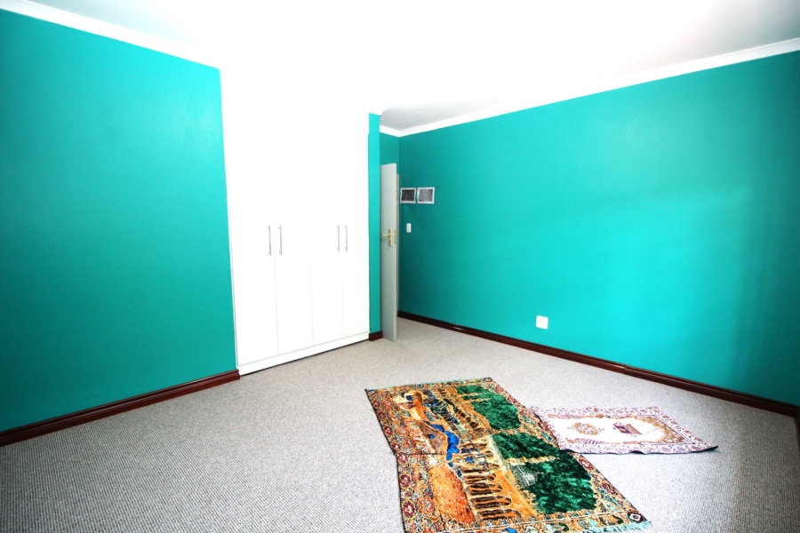 3 Bedroom Property for Sale in Valhalla Gauteng