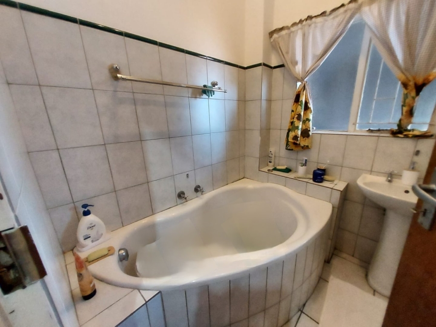To Let 2 Bedroom Property for Rent in Doringkloof Gauteng
