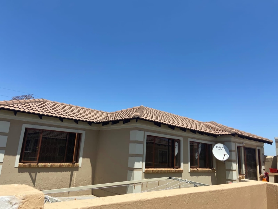 3 Bedroom Property for Sale in The Reeds Gauteng