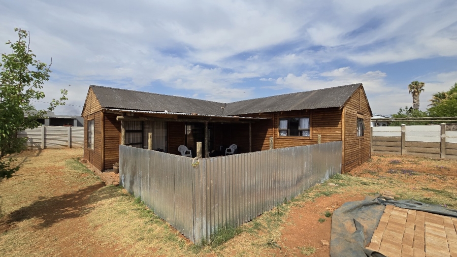 4 Bedroom Property for Sale in Rothdene Gauteng