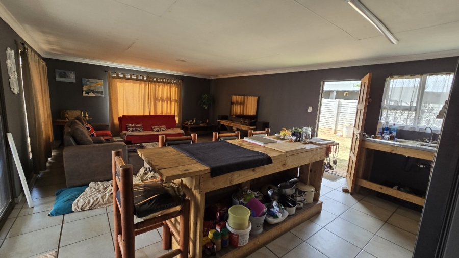 4 Bedroom Property for Sale in Rothdene Gauteng