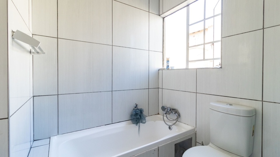 3 Bedroom Property for Sale in Eden Glen Gauteng