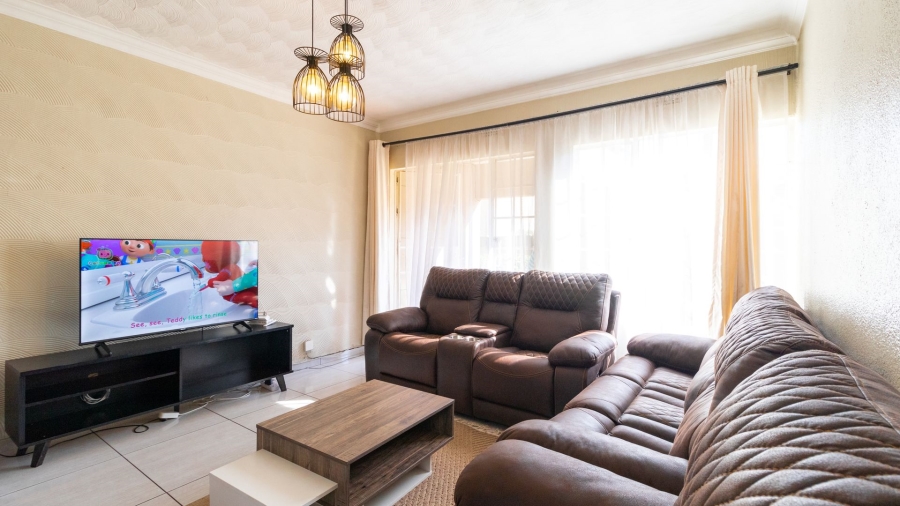 3 Bedroom Property for Sale in Eden Glen Gauteng