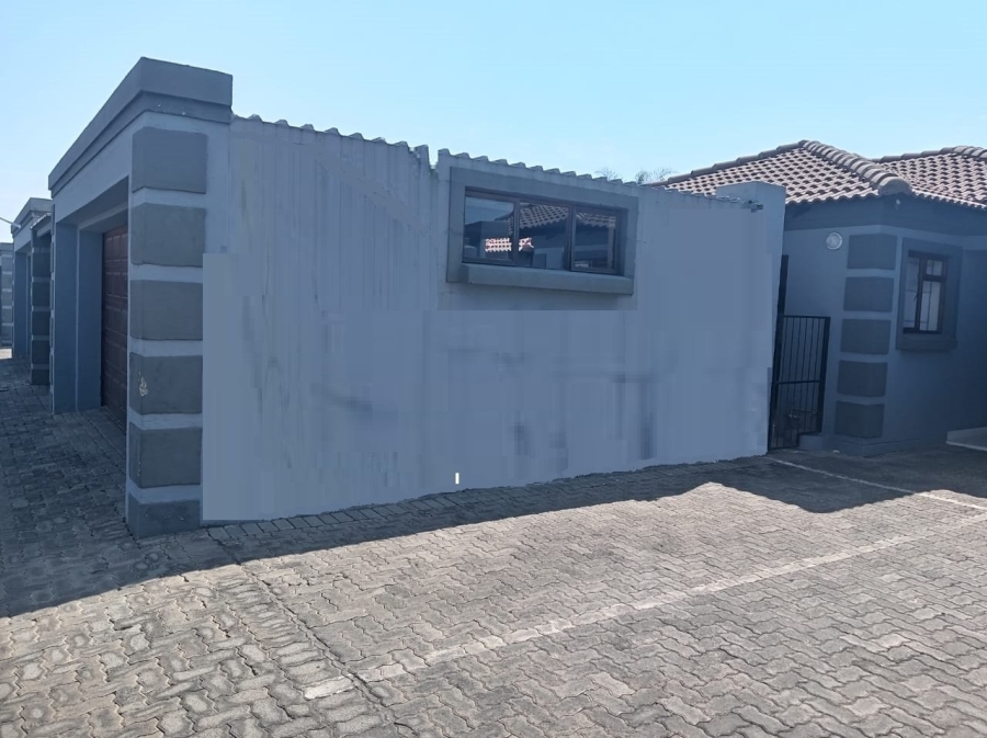 To Let 2 Bedroom Property for Rent in The Reeds Gauteng