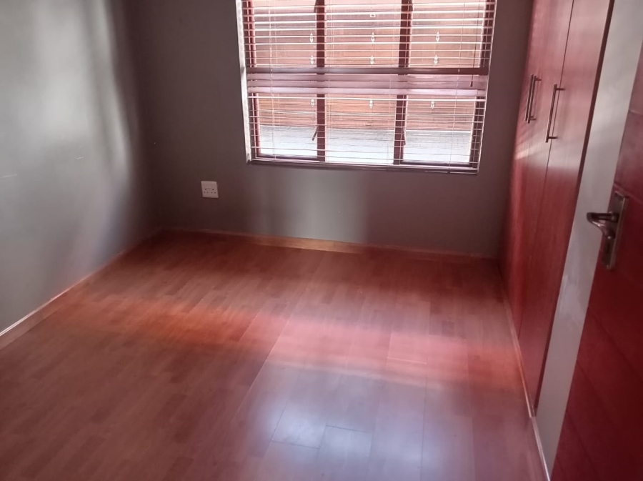 To Let 2 Bedroom Property for Rent in The Reeds Gauteng
