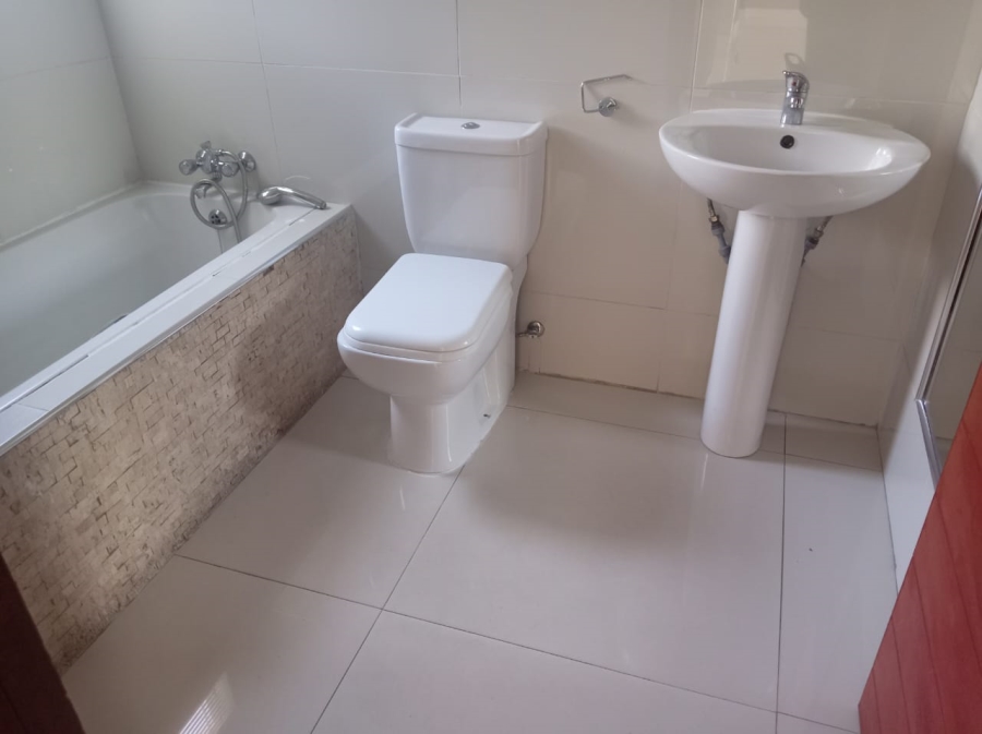 To Let 2 Bedroom Property for Rent in The Reeds Gauteng