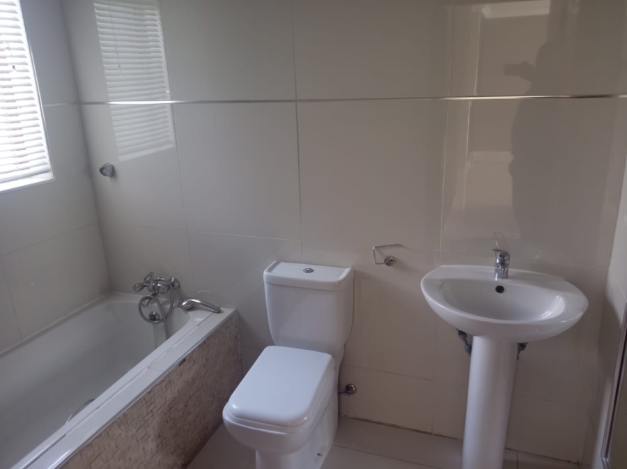 To Let 2 Bedroom Property for Rent in The Reeds Gauteng