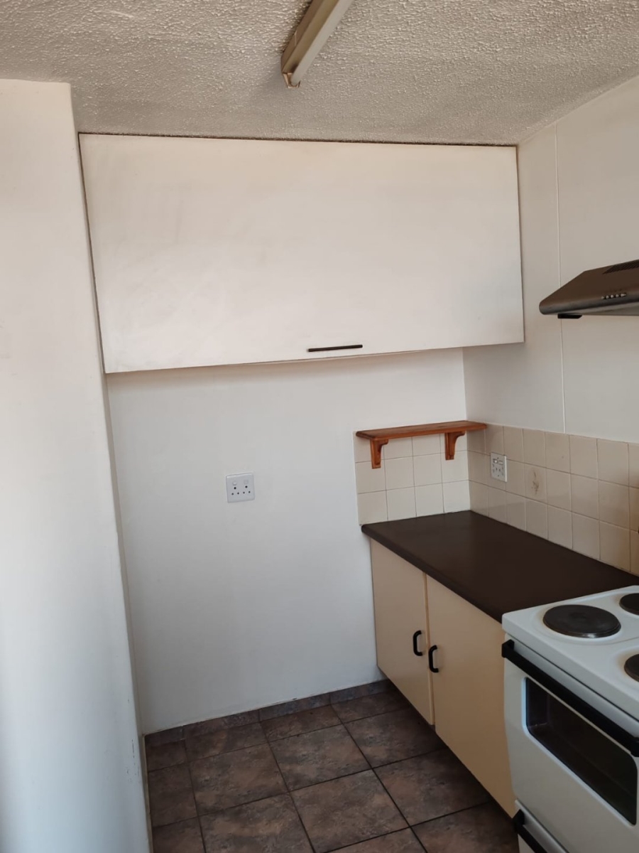 2 Bedroom Property for Sale in Wonderboom South Gauteng