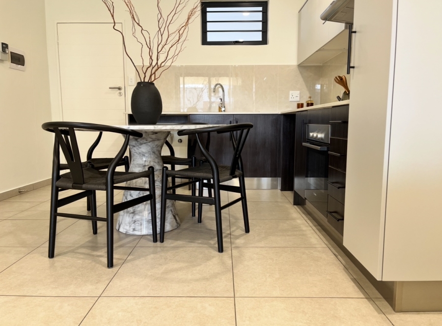 2 Bedroom Property for Sale in Greenstone Hill Gauteng