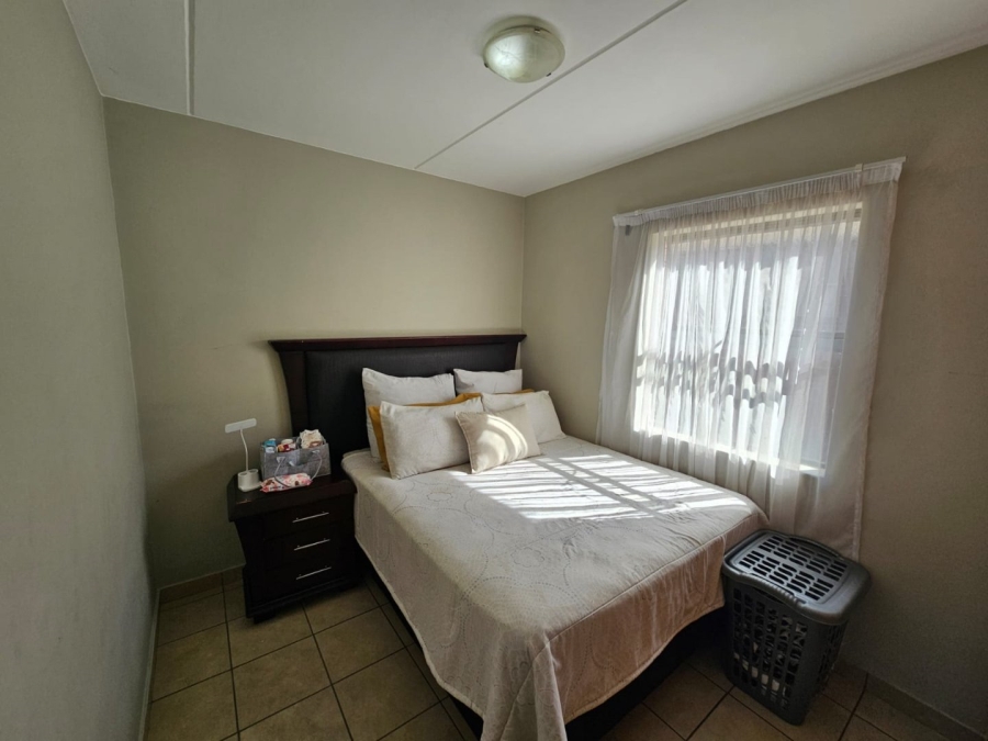 2 Bedroom Property for Sale in Alveda Gauteng