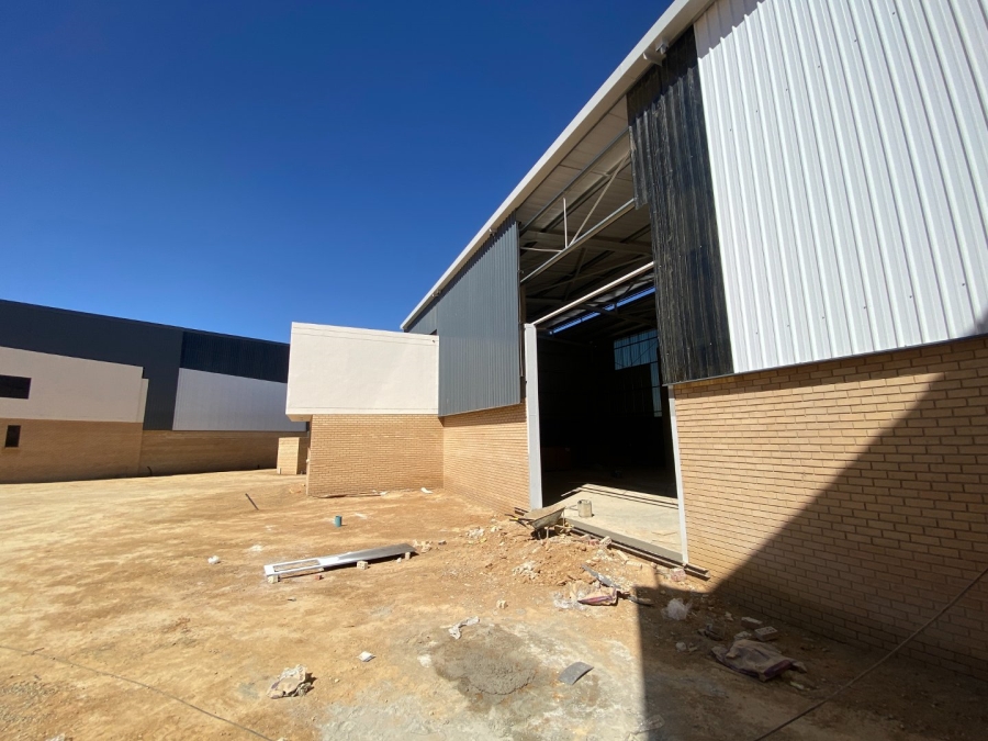 To Let commercial Property for Rent in Samrand Business Park Gauteng