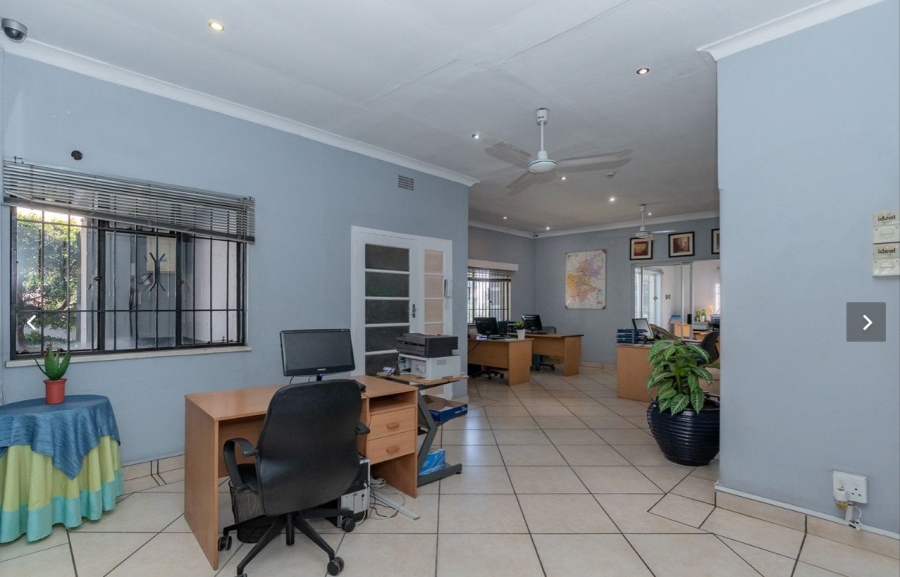 8 Bedroom Property for Sale in Edenvale Central Gauteng