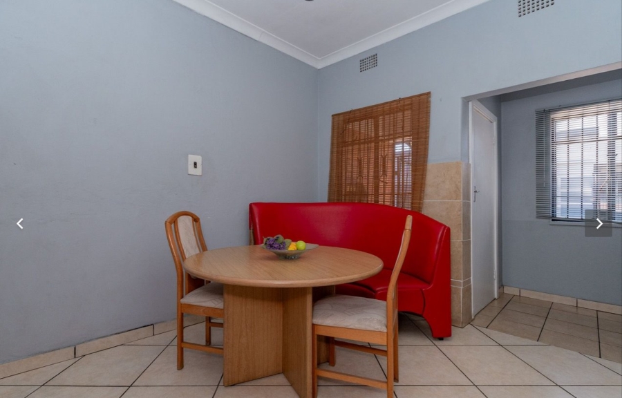 8 Bedroom Property for Sale in Edenvale Central Gauteng