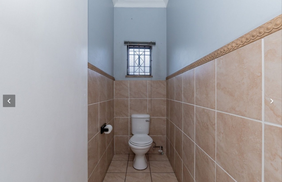 8 Bedroom Property for Sale in Edenvale Central Gauteng