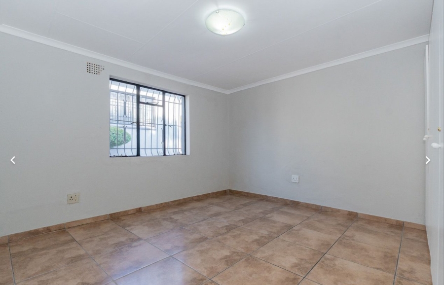 8 Bedroom Property for Sale in Edenvale Central Gauteng