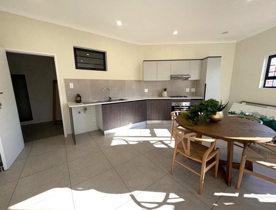 1 Bedroom Property for Sale in Greenstone Ridge Gauteng