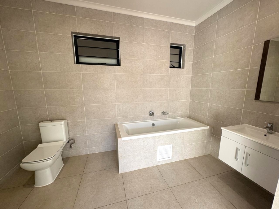 1 Bedroom Property for Sale in Greenstone Ridge Gauteng
