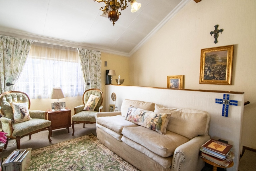 3 Bedroom Property for Sale in Constantia Park Gauteng