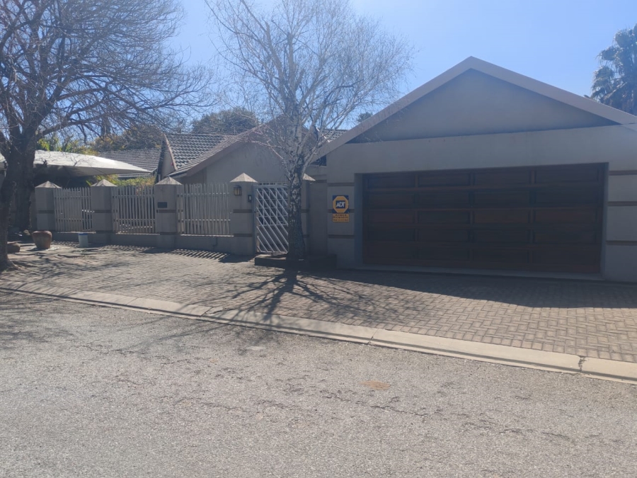 4 Bedroom Property for Sale in Atlasville Gauteng