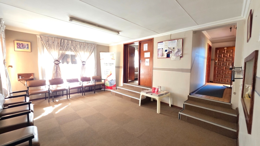 7 Bedroom Property for Sale in Laudium Gauteng