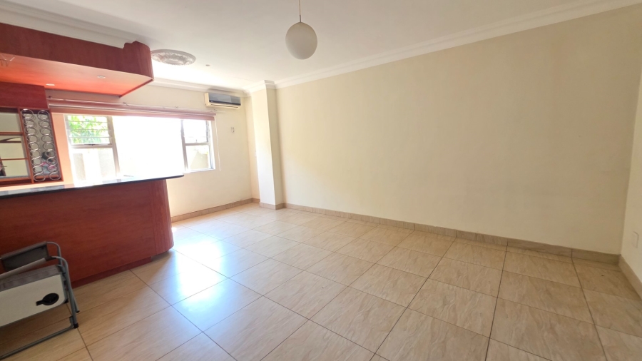 6 Bedroom Property for Sale in Eldoraigne Gauteng