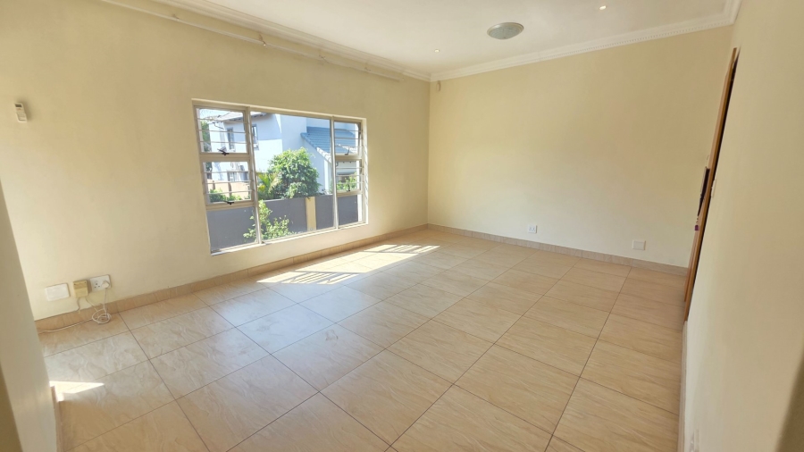 6 Bedroom Property for Sale in Eldoraigne Gauteng