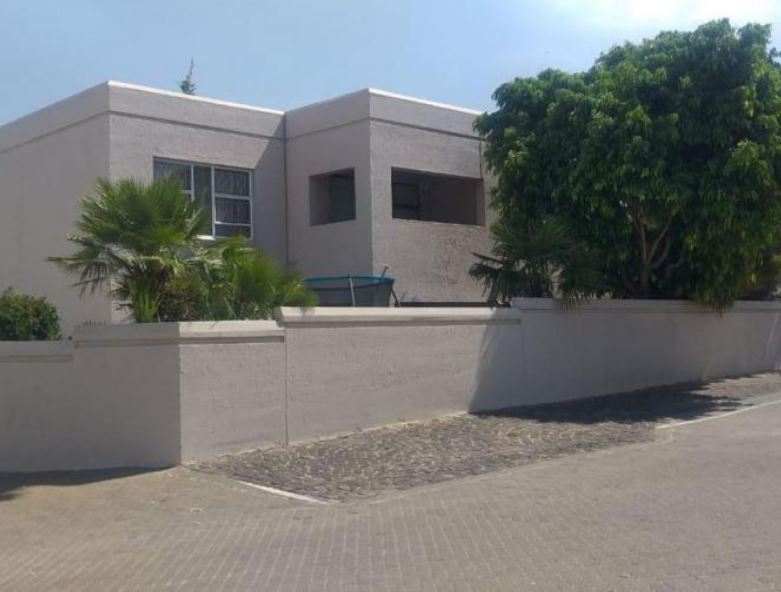 2 Bedroom Property for Sale in Vorna Valley Gauteng