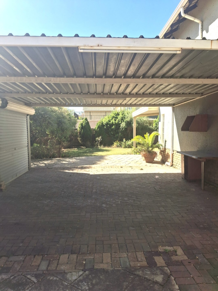 4 Bedroom Property for Sale in Rynfield Gauteng