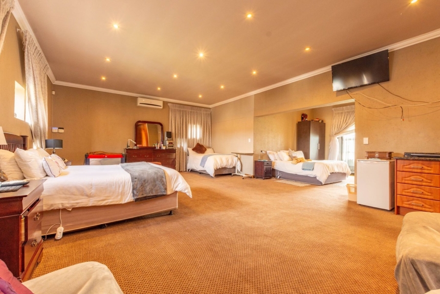 18 Bedroom Property for Sale in Bredell Gauteng