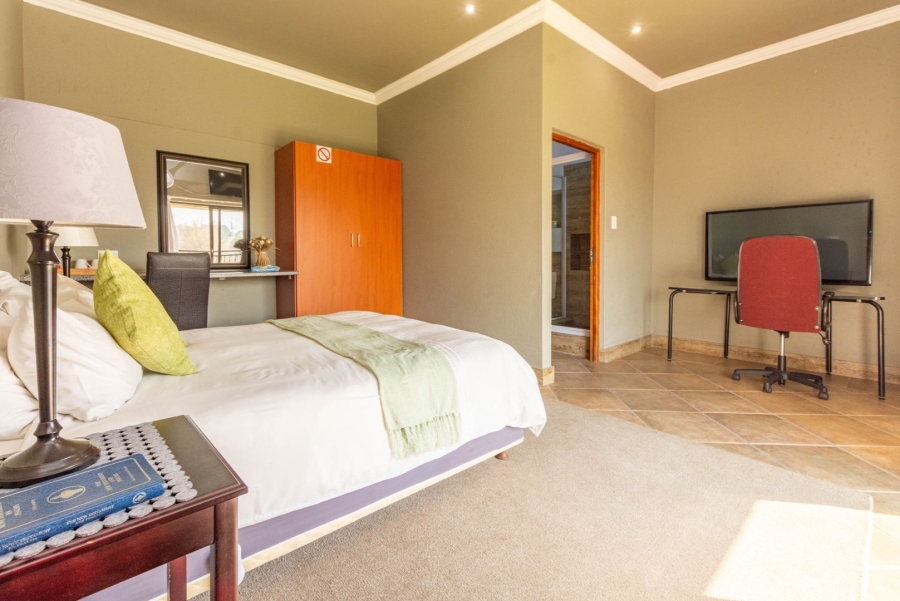 18 Bedroom Property for Sale in Bredell Gauteng