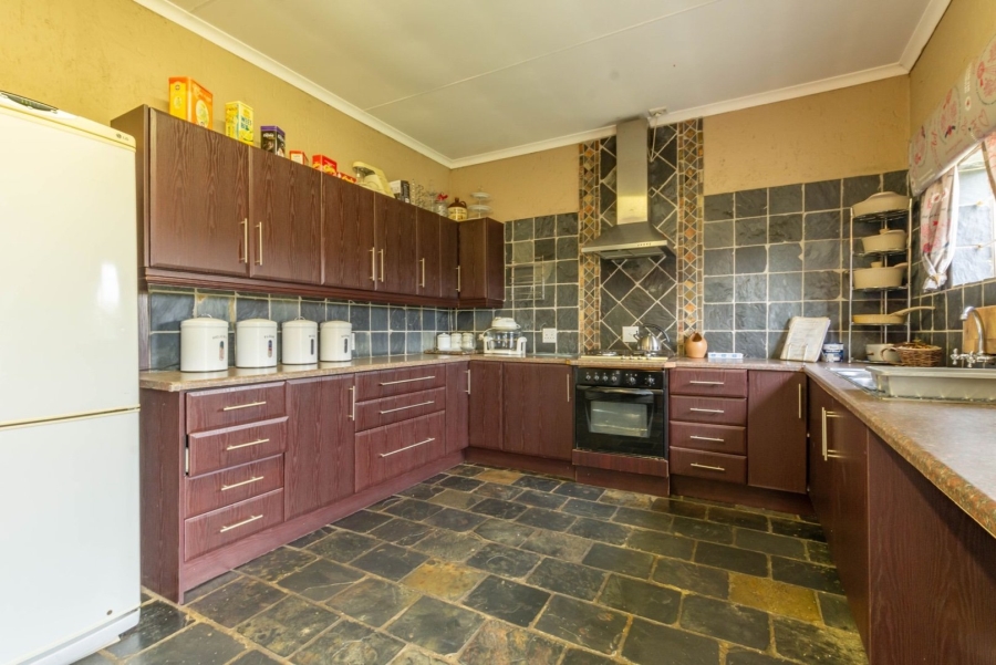 18 Bedroom Property for Sale in Bredell Gauteng