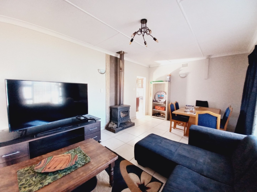 3 Bedroom Property for Sale in Homestead Gauteng
