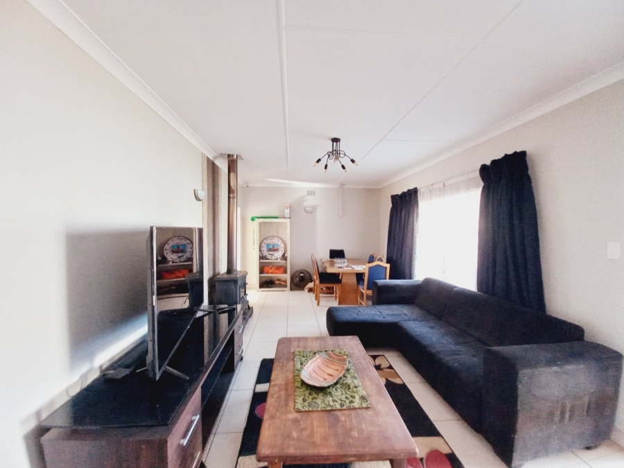 3 Bedroom Property for Sale in Homestead Gauteng