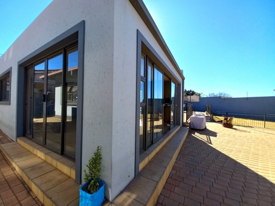 3 Bedroom Property for Sale in Homestead Gauteng