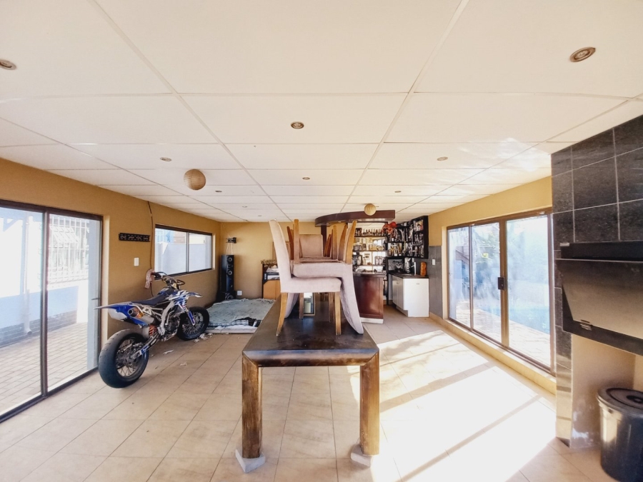 3 Bedroom Property for Sale in Homestead Gauteng
