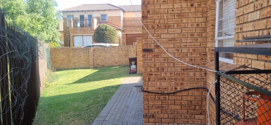 3 Bedroom Property for Sale in Willowbrook Gauteng