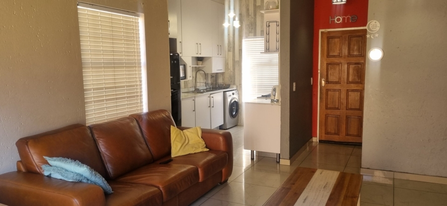 3 Bedroom Property for Sale in Willowbrook Gauteng