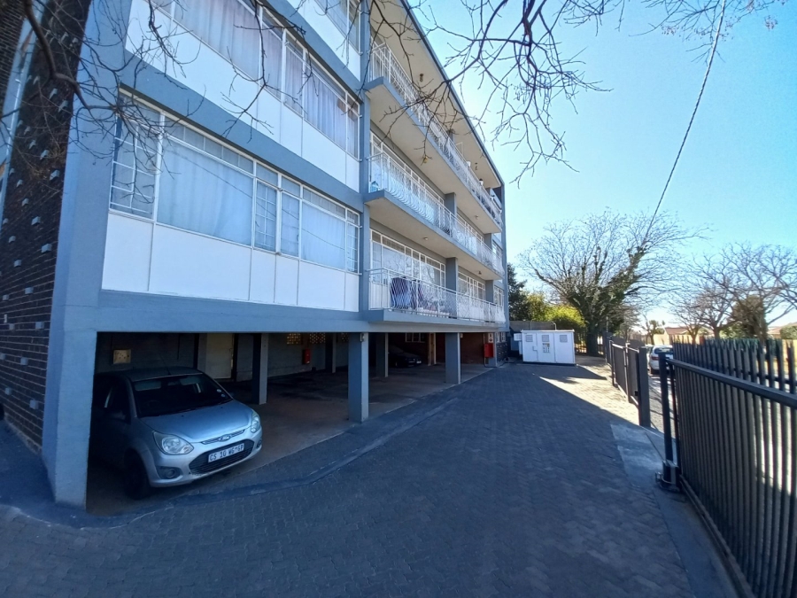 1 Bedroom Property for Sale in Sunnyridge Gauteng
