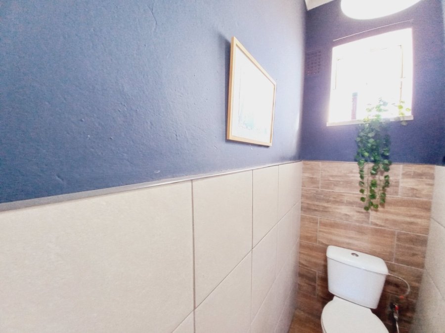 1 Bedroom Property for Sale in Sunnyridge Gauteng