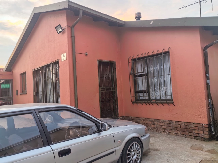 3 Bedroom Property for Sale in Delmore Park Gauteng