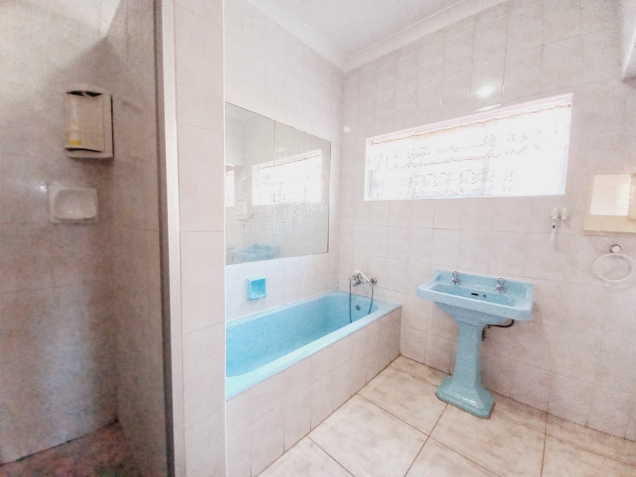 3 Bedroom Property for Sale in Primrose East Gauteng