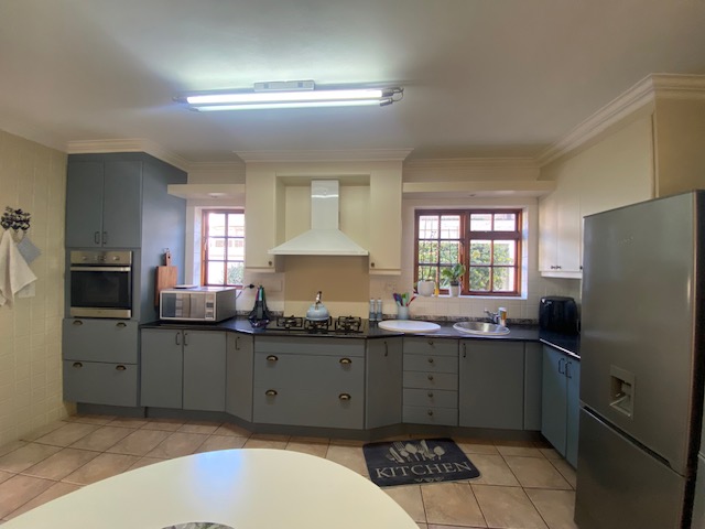 4 Bedroom Property for Sale in Fairland Gauteng
