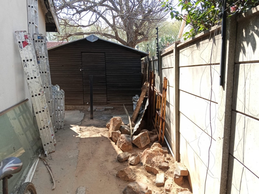 4 Bedroom Property for Sale in Krugersdorp North Gauteng