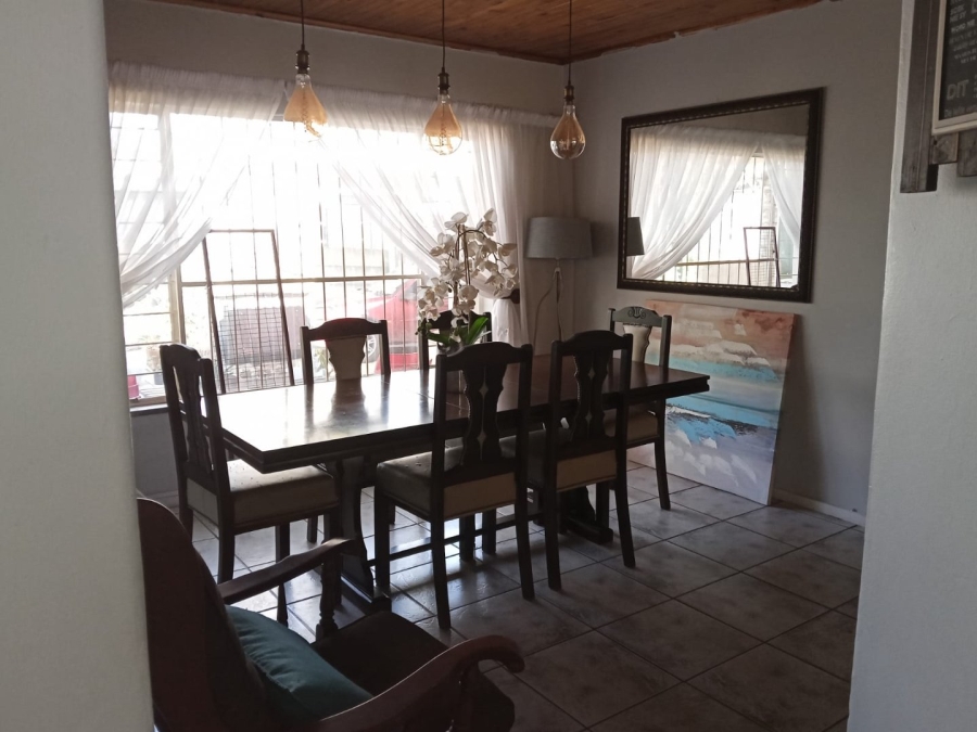 4 Bedroom Property for Sale in Krugersdorp North Gauteng