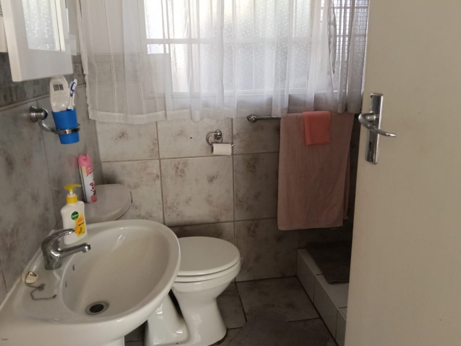 4 Bedroom Property for Sale in Krugersdorp North Gauteng