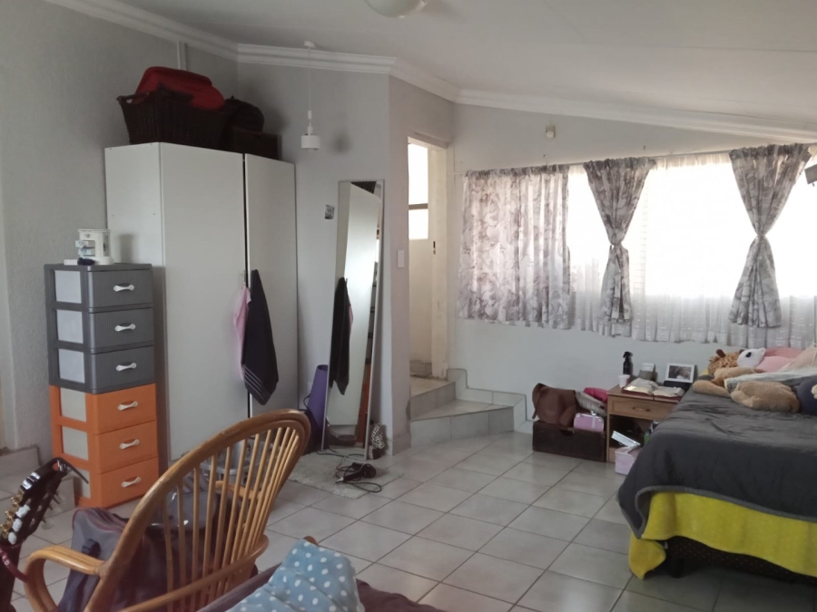 4 Bedroom Property for Sale in Krugersdorp North Gauteng